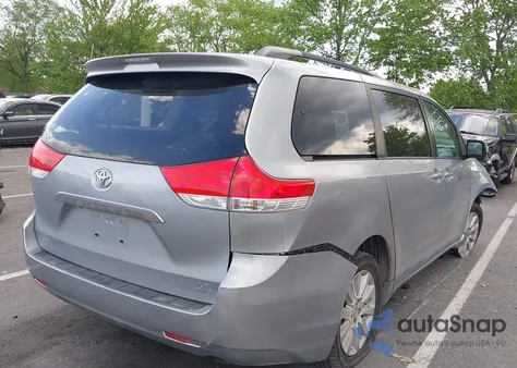 2014 Toyota Sienna Le 7 Passenger from USA, damaged, VIN 5TDJK3DC3ES076885